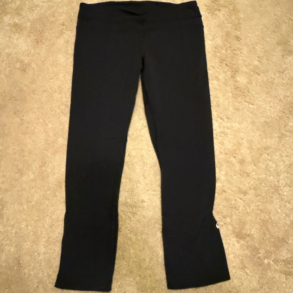 Lululemon womens size 6 cropped leggings